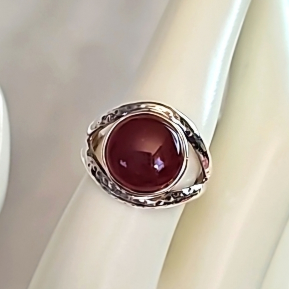 Carnelian Cabochon Sterling Silver  Hammered  Open Band Ring Size 8 - Picture 1 of 7